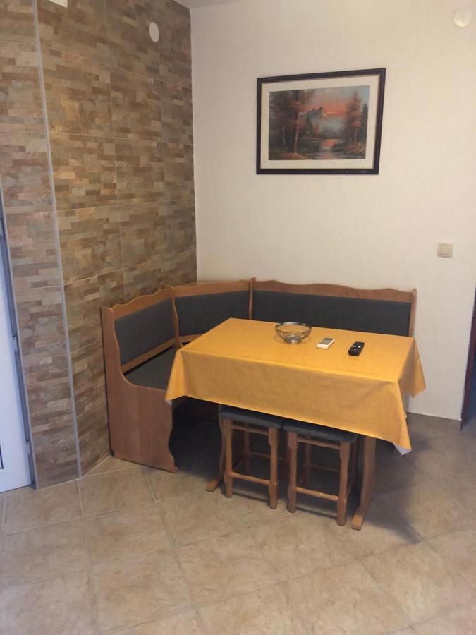 Miro Apartment Razanac
